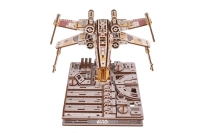 Luke Skywalker`s X-Wing Starfighter™